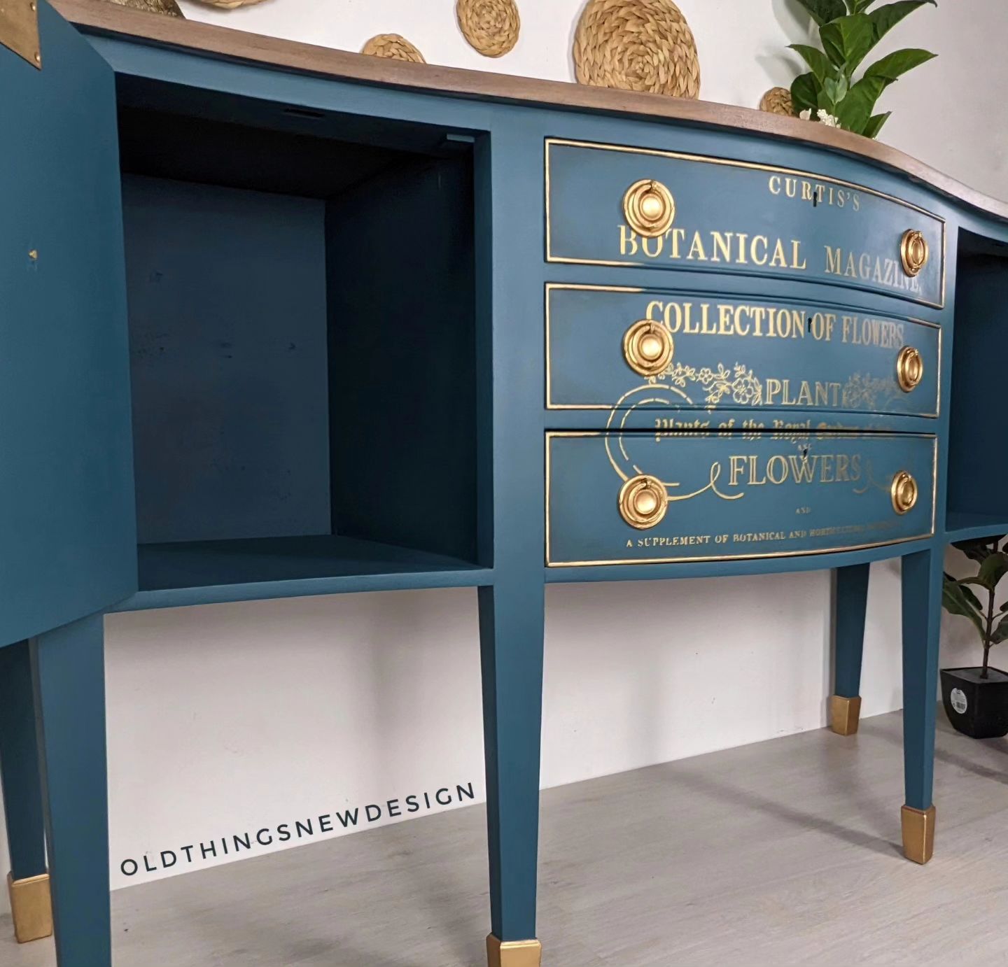 Sideboard