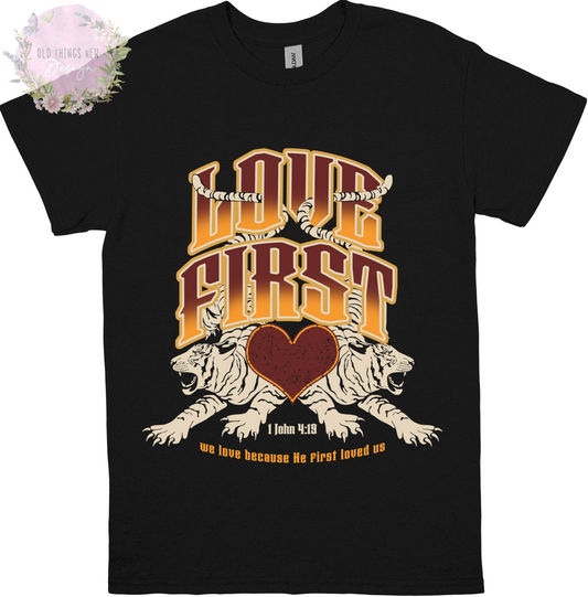 Love First(Light) Kids T-Shirt